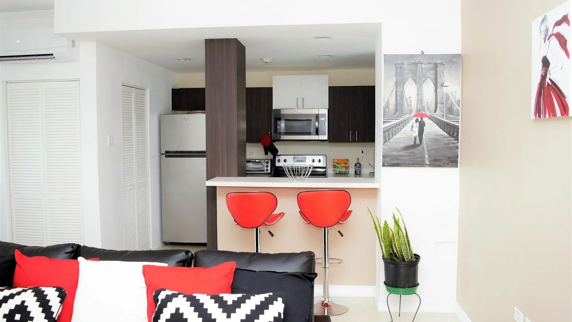 New Kingston Luxury Apt The Bromptons 0*,  자메이카