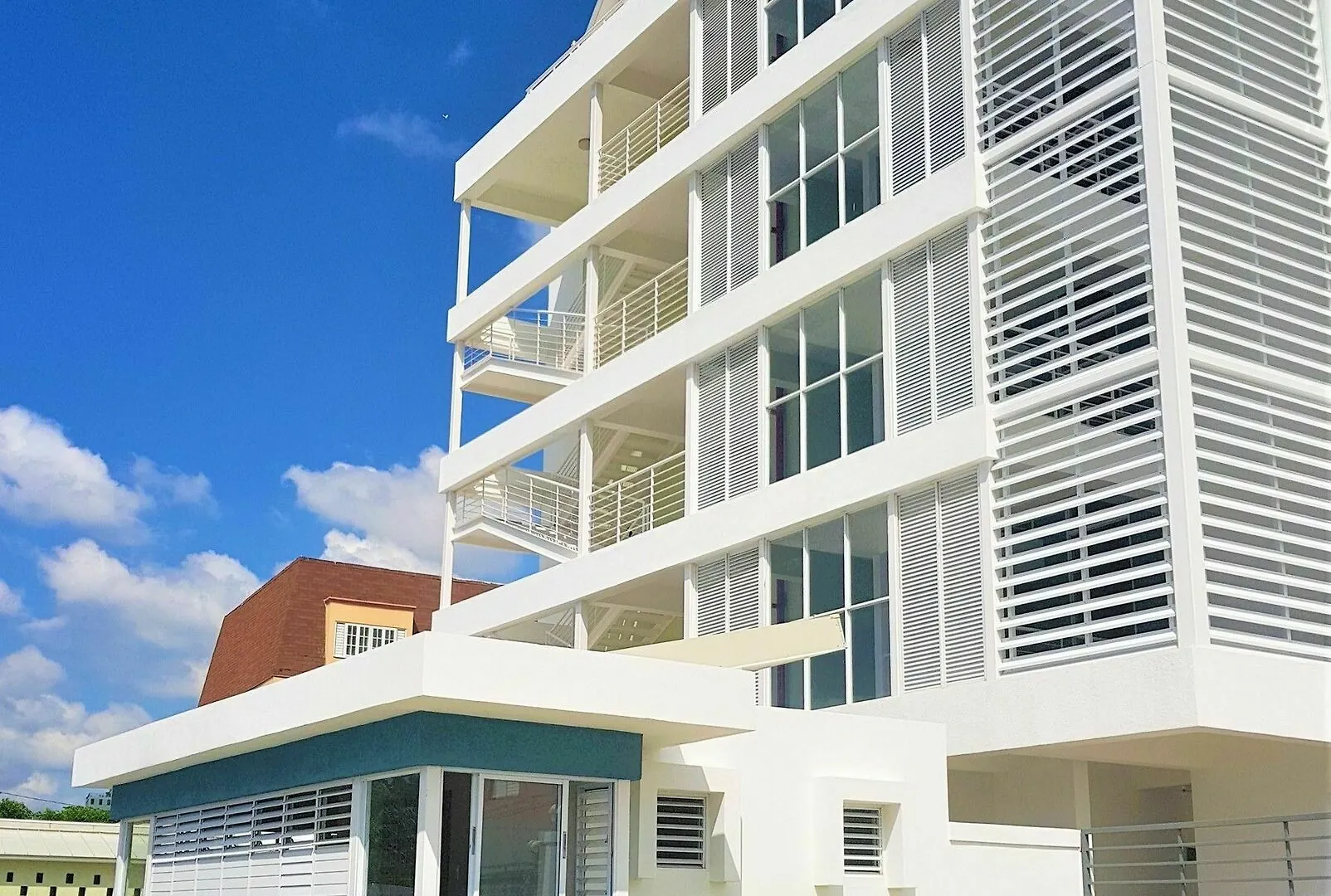 New Kingston Luxury Apt The Bromptons Apartamento